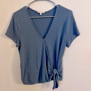 Blu Pepper blue tie front top.